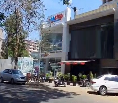 Commercial Shops for Rent in Commercial showroom For Rent in Shimpoli Road, , Borivali-West, Mumbai